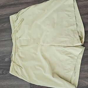 Lululemon Pace Breaker Shorts Lined 5inch inseam Large